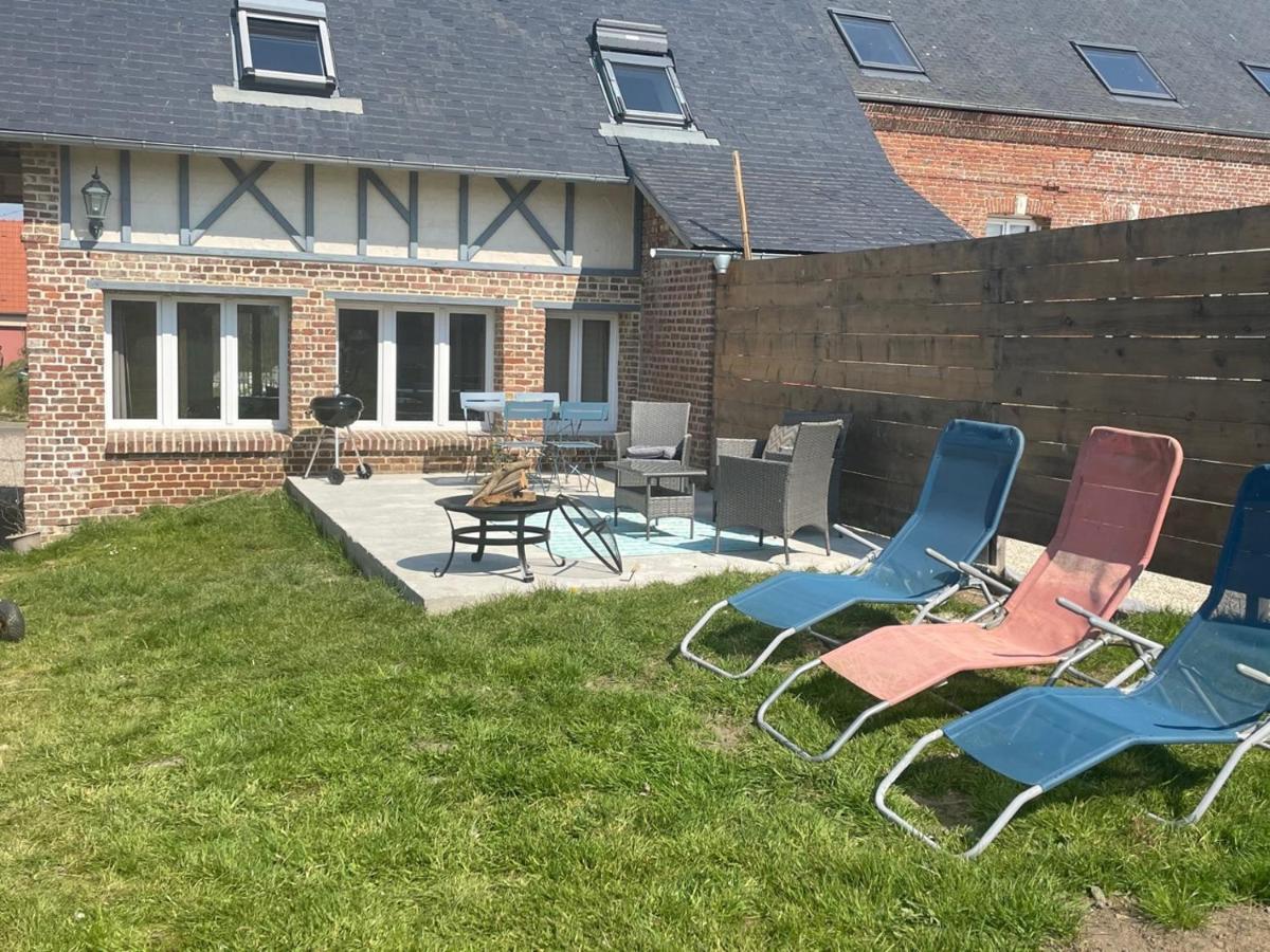 Le Clos Charmaine Auquemesnil Exterior photo